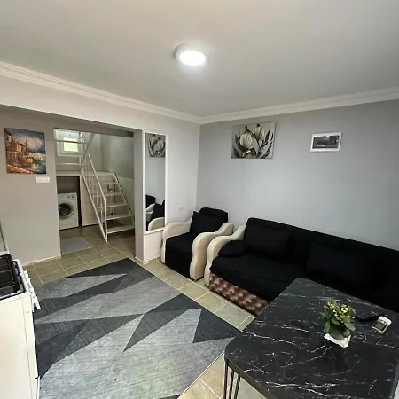 Tom London Apart * Fethiye