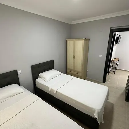 Aparthotel Tom London Apart *